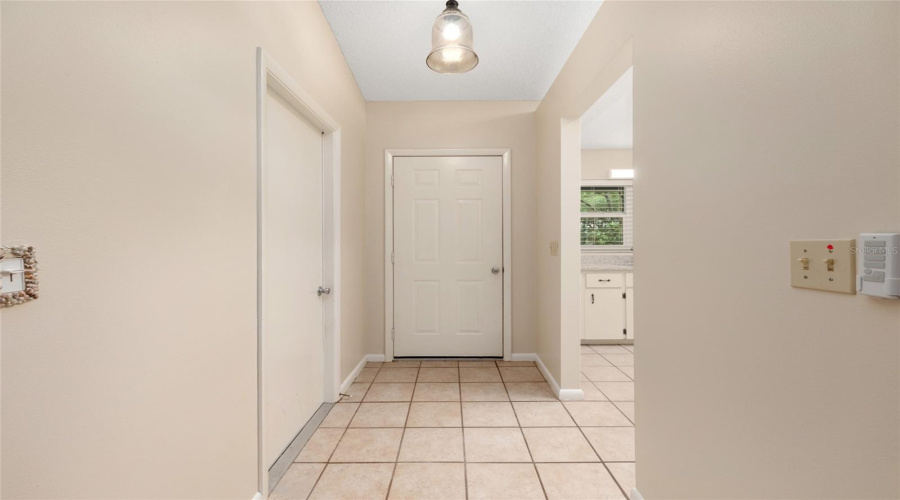 Ocala, Florida 34481, 2 Bedroom Bedrooms, ,2 Bathroombathrooms,Residential,For Sale,89Th Court,0,Mfrom726048