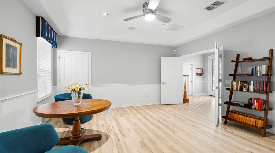 Office / Den / Library