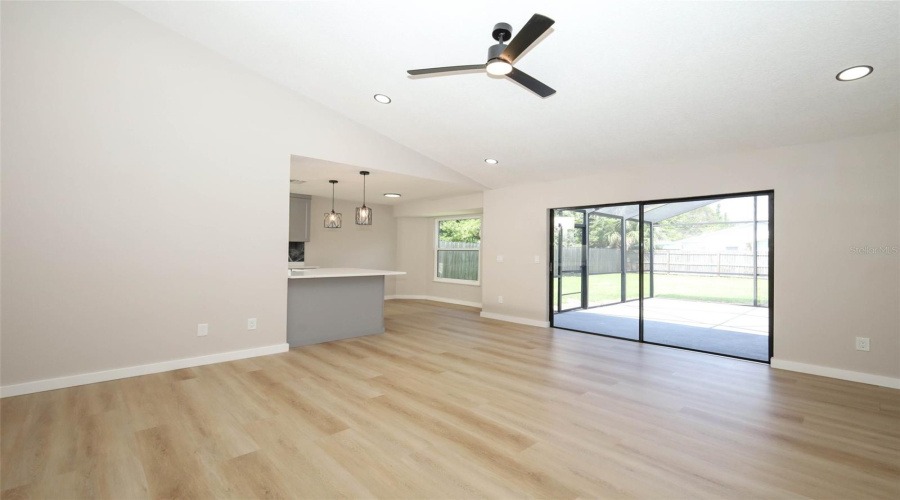 Maitland, Florida 32751, 3 Bedroom Bedrooms, ,2 Bathroombathrooms,Residential,For Sale,Robinhood,0,Mfro6434035