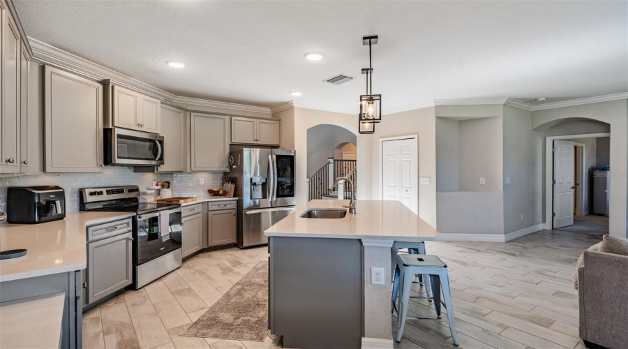 Riverview, Florida 33579, 5 Bedroom Bedrooms, ,3 Bathroombathrooms,Residential,For Sale,Lakeview Oaks,0,Mfrtb8510241