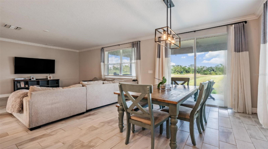 Riverview, Florida 33579, 5 Bedroom Bedrooms, ,3 Bathroombathrooms,Residential,For Sale,Lakeview Oaks,0,Mfrtb8510241