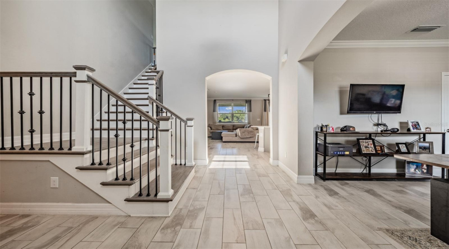Riverview, Florida 33579, 5 Bedroom Bedrooms, ,3 Bathroombathrooms,Residential,For Sale,Lakeview Oaks,0,Mfrtb8510241