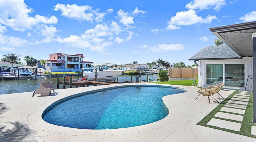 Tampa, Florida 33634, 4 Bedroom Bedrooms, ,2 Bathroombathrooms,Residential,For Sale,Venetian,0,Mfrtb8497333