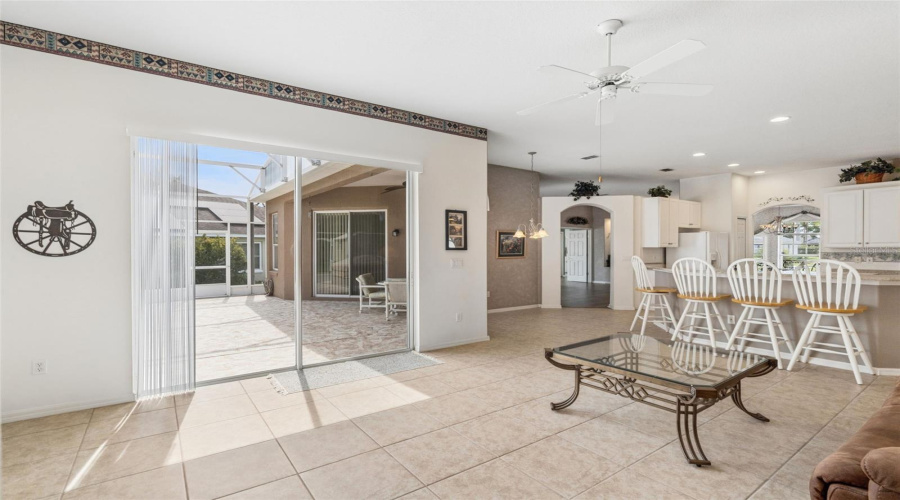 Davenport, Florida 33896, 4 Bedroom Bedrooms, ,3 Bathroombathrooms,Residential,For Sale,Via Mariel East,0,Mfro6418014