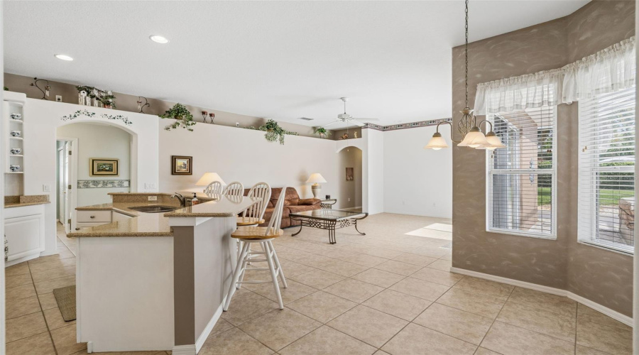 Davenport, Florida 33896, 4 Bedroom Bedrooms, ,3 Bathroombathrooms,Residential,For Sale,Via Mariel East,0,Mfro6418014
