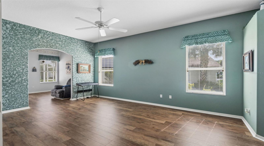 Davenport, Florida 33896, 4 Bedroom Bedrooms, ,3 Bathroombathrooms,Residential,For Sale,Via Mariel East,0,Mfro6418014
