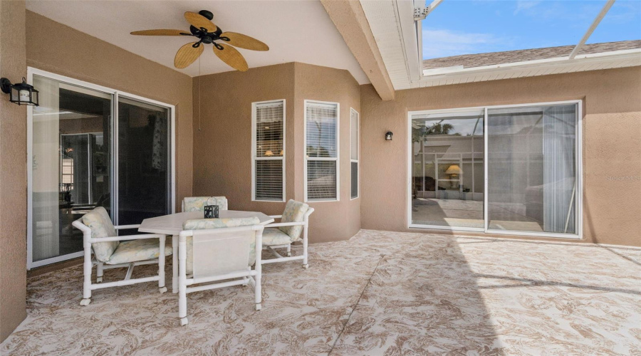 Davenport, Florida 33896, 4 Bedroom Bedrooms, ,3 Bathroombathrooms,Residential,For Sale,Via Mariel East,0,Mfro6418014