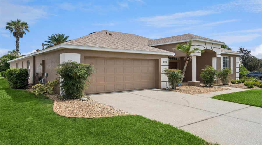 Davenport, Florida 33896, 4 Bedroom Bedrooms, ,3 Bathroombathrooms,Residential,For Sale,Via Mariel East,0,Mfro6418014