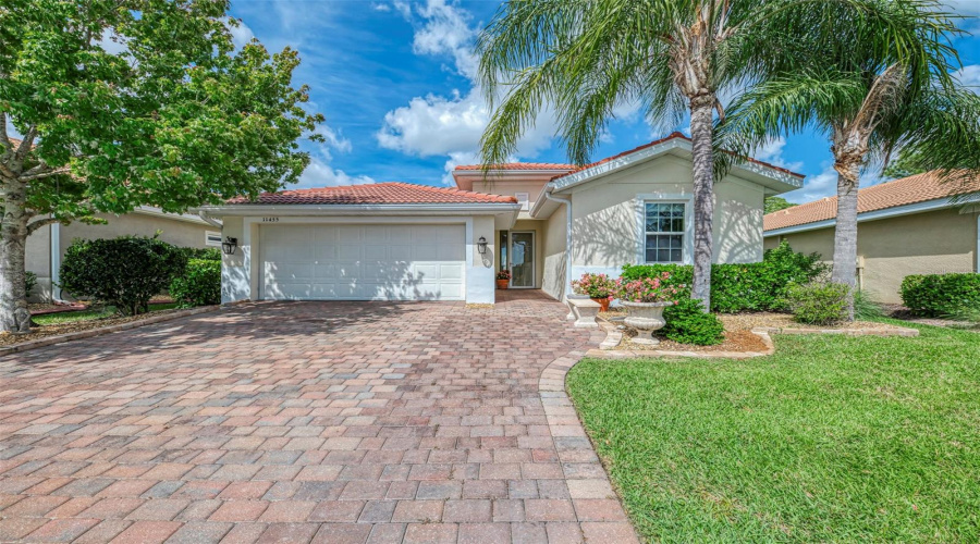 Venice, Florida 34292, 3 Bedroom Bedrooms, ,2 Bathroombathrooms,Residential,For Sale,Blackfin,0,Mfra4687737