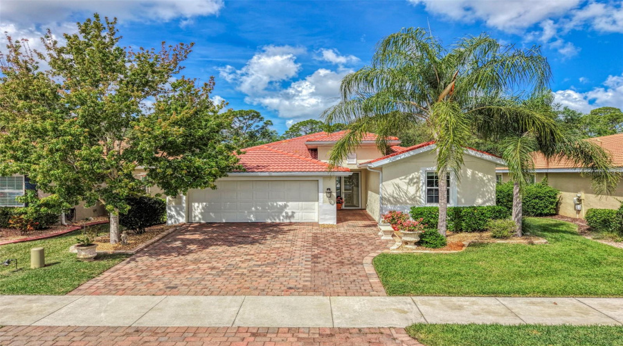 Venice, Florida 34292, 3 Bedroom Bedrooms, ,2 Bathroombathrooms,Residential,For Sale,Blackfin,0,Mfra4687737