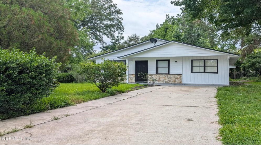 Green Cove Springs, Florida 32043, 3 Bedroom Bedrooms, ,1 Bathroombathrooms,Residential,For Sale,Sally,0,Mfrk4903626