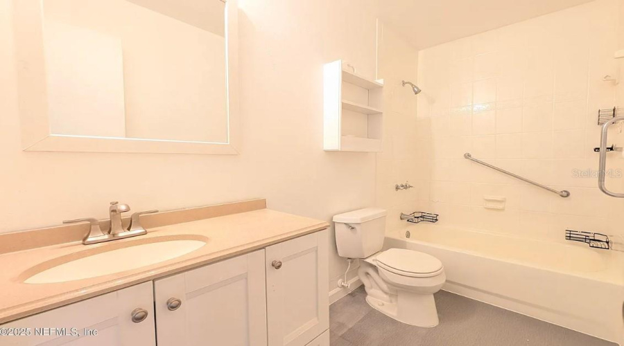 Green Cove Springs, Florida 32043, 3 Bedroom Bedrooms, ,1 Bathroombathrooms,Residential,For Sale,Sally,0,Mfrk4903626