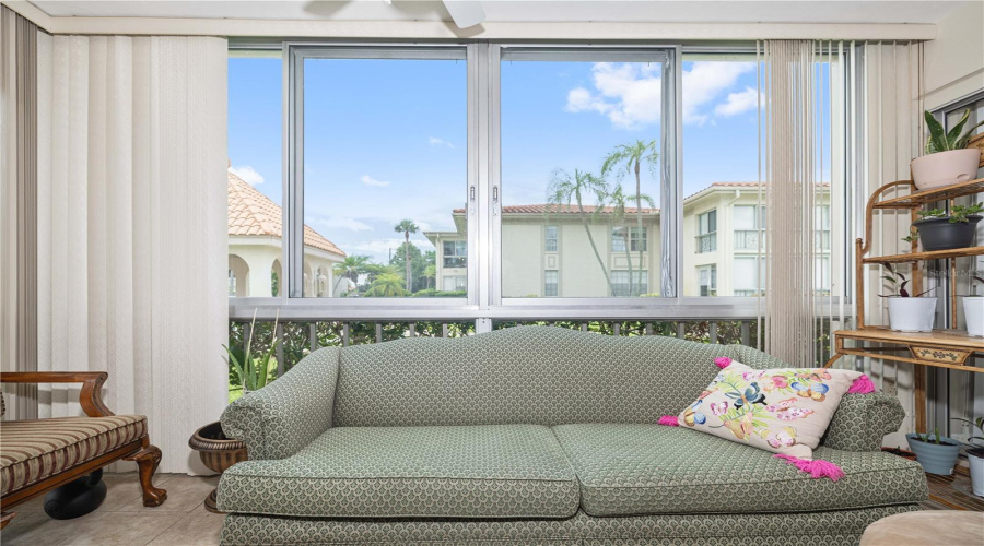 Clearwater, Florida 33764, 1 Bedroom Bedrooms, ,1 Bathroombathrooms,Residential,For Sale,Us Highway 19,0,Mfrtb8538220