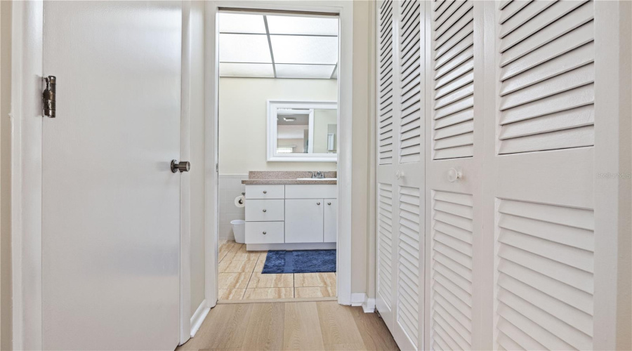 Clearwater, Florida 33764, 1 Bedroom Bedrooms, ,1 Bathroombathrooms,Residential,For Sale,Us Highway 19,0,Mfrtb8538220