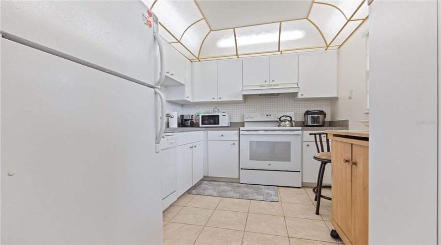 Clearwater, Florida 33764, 1 Bedroom Bedrooms, ,1 Bathroombathrooms,Residential,For Sale,Us Highway 19,0,Mfrtb8538220