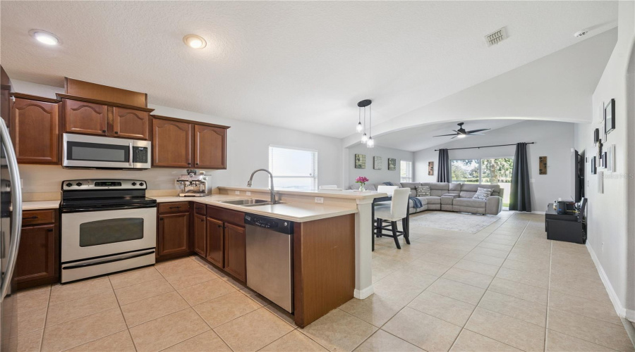 Orlando, Florida 32832, 4 Bedroom Bedrooms, ,3 Bathroombathrooms,Residential,For Sale,Great Commission,0,Mfro6432730