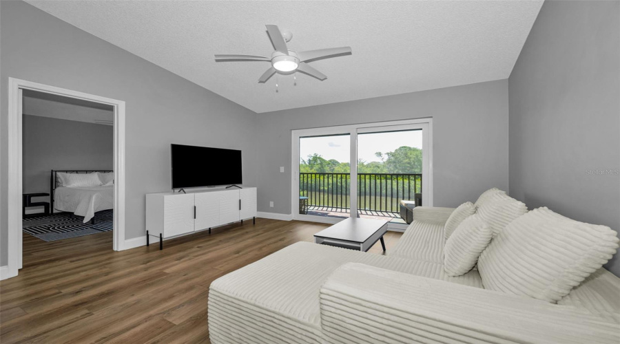 Tarpon Springs, Florida 34689, 2 Bedroom Bedrooms, ,2 Bathroombathrooms,Residential,For Sale,Seascape,0,Mfrtb8526235