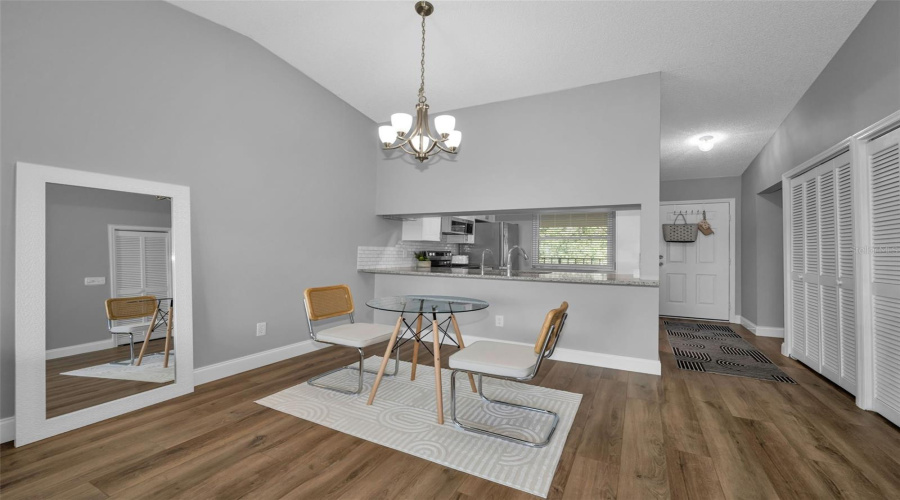 Tarpon Springs, Florida 34689, 2 Bedroom Bedrooms, ,2 Bathroombathrooms,Residential,For Sale,Seascape,0,Mfrtb8526235