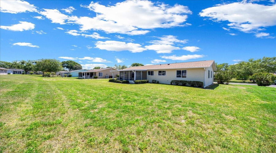 Ocala, Florida 34481, 2 Bedroom Bedrooms, ,1 Bathroombathrooms,Residential,For Sale,109Th,0,Mfrom723277