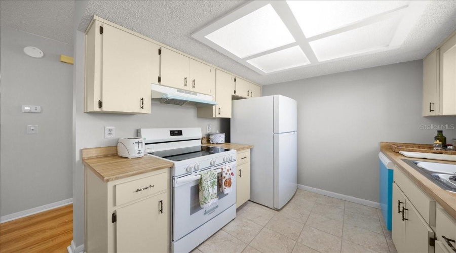 Ocala, Florida 34481, 2 Bedroom Bedrooms, ,1 Bathroombathrooms,Residential,For Sale,109Th,0,Mfrom723277
