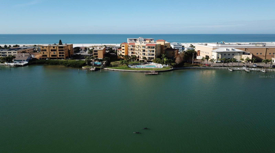 Treasure Island, Florida 33706, 2 Bedroom Bedrooms, ,2 Bathroombathrooms,Residential,For Sale,Gulf,0,Mfrtb8532583