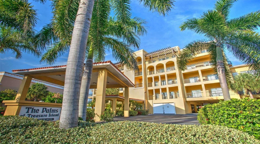 Treasure Island, Florida 33706, 2 Bedroom Bedrooms, ,2 Bathroombathrooms,Residential,For Sale,Gulf,0,Mfrtb8532583