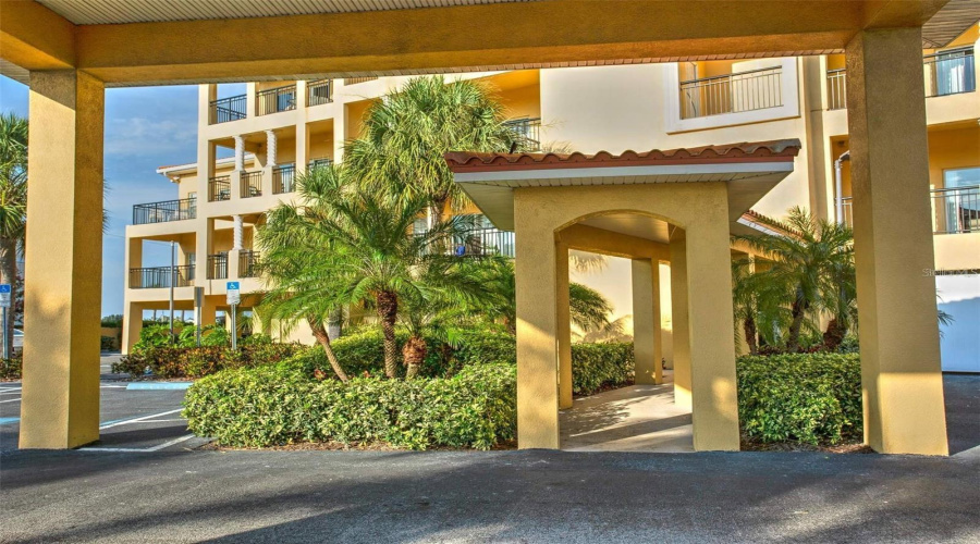 Treasure Island, Florida 33706, 2 Bedroom Bedrooms, ,2 Bathroombathrooms,Residential,For Sale,Gulf,0,Mfrtb8532583