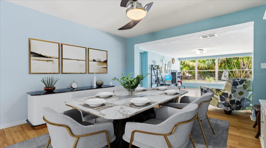 Clearwater, Florida 33755, 3 Bedroom Bedrooms, ,2 Bathroombathrooms,Residential,For Sale,Erin,0,Mfrtb8504501
