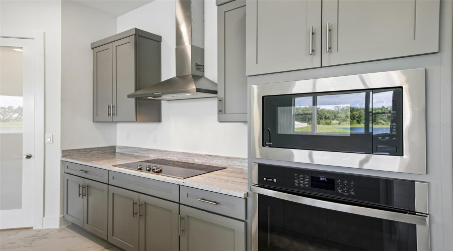 Parrish, Florida 34219, 3 Bedroom Bedrooms, ,3 Bathroombathrooms,Residential,For Sale,Golden Beach,0,Mfrtb8526019