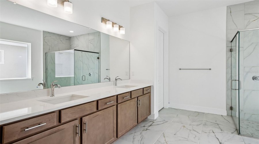 Parrish, Florida 34219, 3 Bedroom Bedrooms, ,3 Bathroombathrooms,Residential,For Sale,Golden Beach,0,Mfrtb8526019