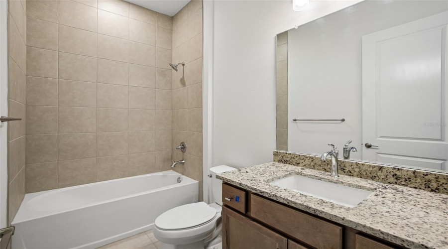 Parrish, Florida 34219, 3 Bedroom Bedrooms, ,3 Bathroombathrooms,Residential,For Sale,Golden Beach,0,Mfrtb8526019