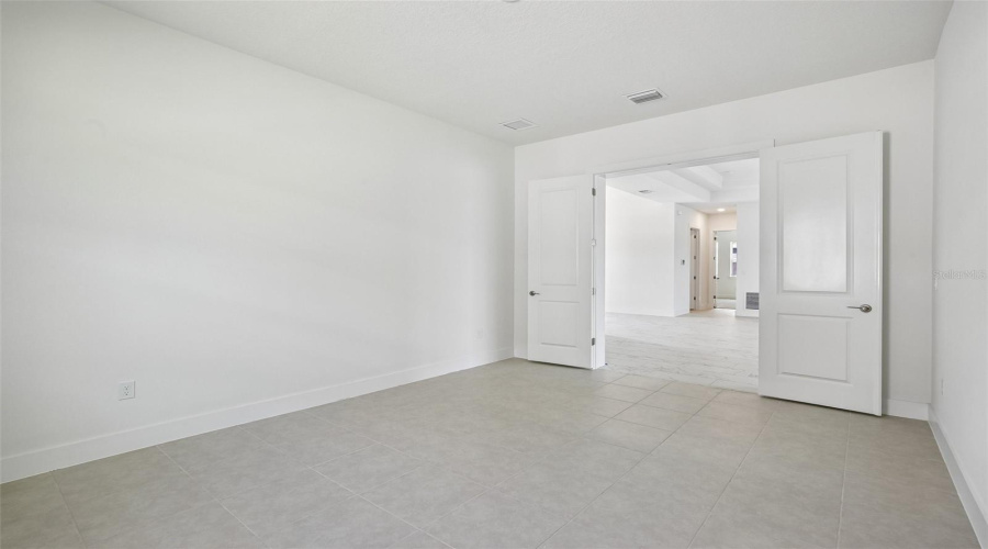 Parrish, Florida 34219, 3 Bedroom Bedrooms, ,3 Bathroombathrooms,Residential,For Sale,Golden Beach,0,Mfrtb8526019