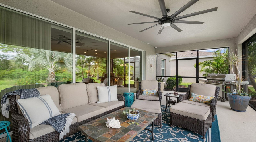 Apollo Beach, Florida 33572, 4 Bedroom Bedrooms, ,4 Bathroombathrooms,Residential,For Sale,Maiden Sea,0,Mfrtb8469049