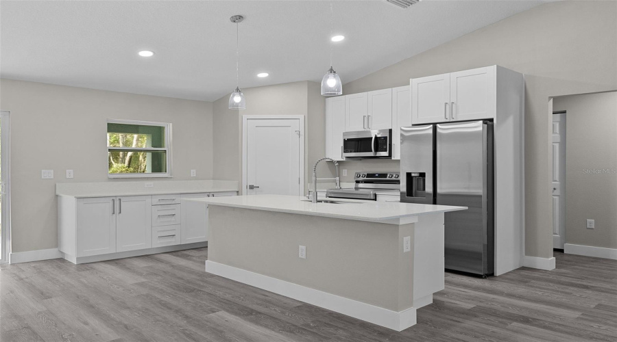 Ocklawaha, Florida 32179, 3 Bedroom Bedrooms, ,2 Bathroombathrooms,Residential,For Sale,Fisher Terrace,0,Mfrg5103082