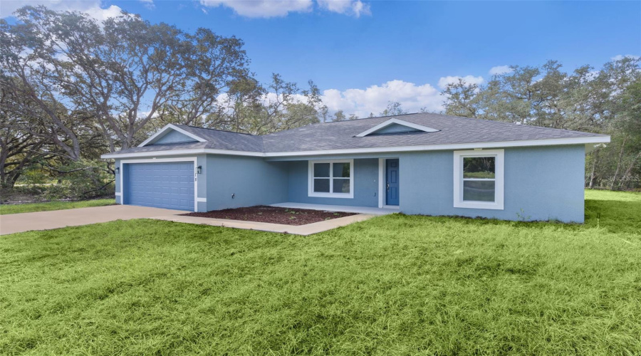 Ocklawaha, Florida 32179, 3 Bedroom Bedrooms, ,2 Bathroombathrooms,Residential,For Sale,Fisher Terrace,0,Mfrg5103082