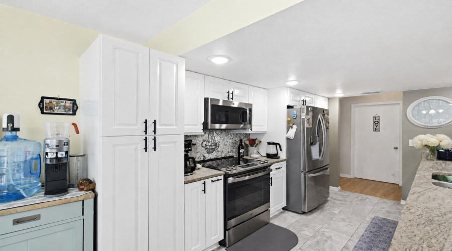 Spring Hill, Florida 34609, 3 Bedroom Bedrooms, ,2 Bathroombathrooms,Residential,For Sale,Linden,0,Mfrtb8531058