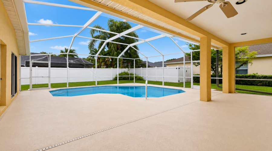 Lanai / Pool