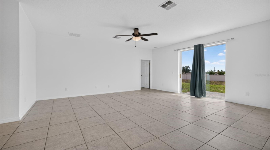 Haines City, Florida 33844, 3 Bedroom Bedrooms, ,2 Bathroombathrooms,Residential,For Sale,Tupelo,0,Mfrs5153105