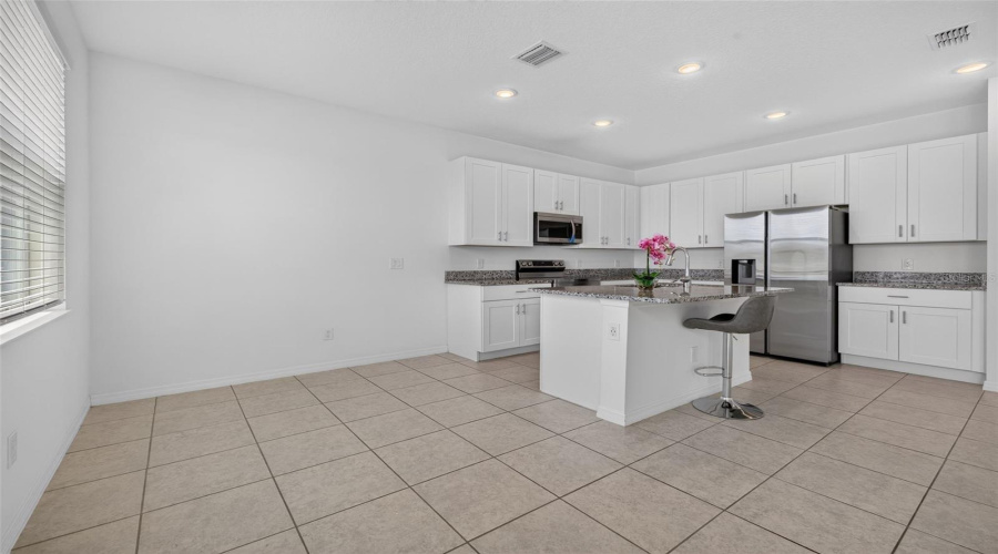 Haines City, Florida 33844, 3 Bedroom Bedrooms, ,2 Bathroombathrooms,Residential,For Sale,Tupelo,0,Mfrs5153105