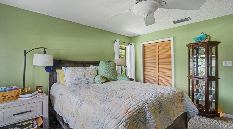 Longwood, Florida 32779, 5 Bedroom Bedrooms, ,3 Bathroombathrooms,Residential,For Sale,Longmeadow,0,Mfrtb8533300