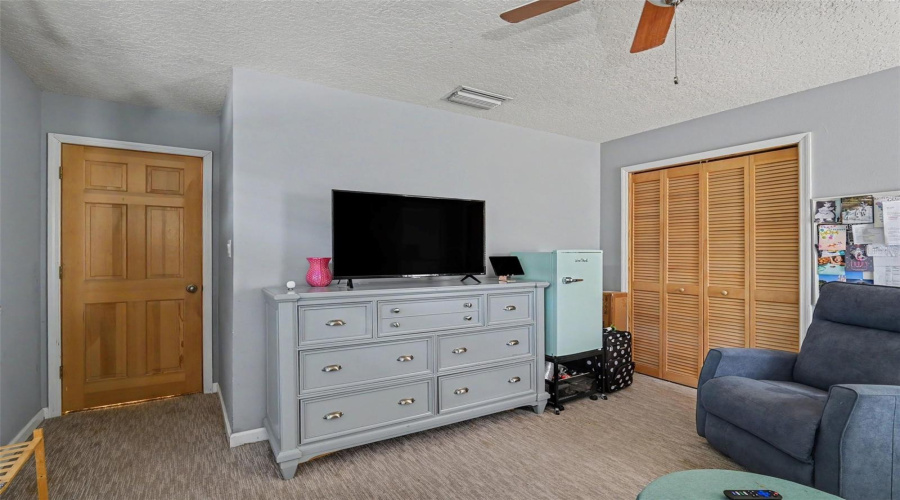 Longwood, Florida 32779, 5 Bedroom Bedrooms, ,3 Bathroombathrooms,Residential,For Sale,Longmeadow,0,Mfrtb8533300