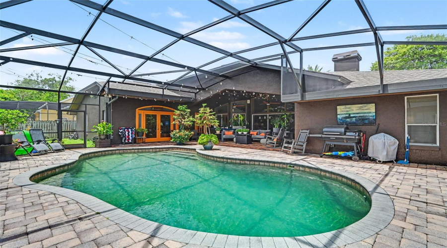 Longwood, Florida 32779, 5 Bedroom Bedrooms, ,3 Bathroombathrooms,Residential,For Sale,Longmeadow,0,Mfrtb8533300