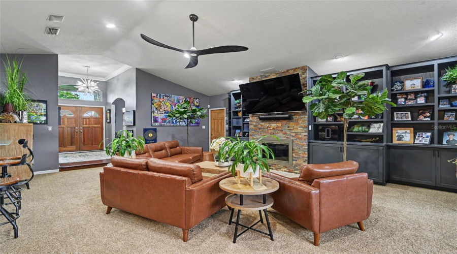 Longwood, Florida 32779, 5 Bedroom Bedrooms, ,3 Bathroombathrooms,Residential,For Sale,Longmeadow,0,Mfrtb8533300