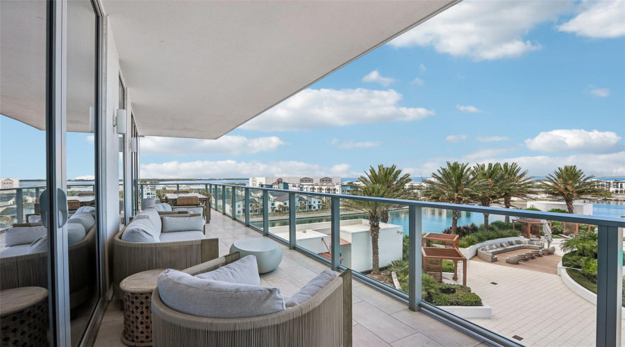 Tampa, Florida 33611, 4 Bedroom Bedrooms, ,3 Bathroombathrooms,Residential,For Sale,Marina,0,Mfrtb8518221