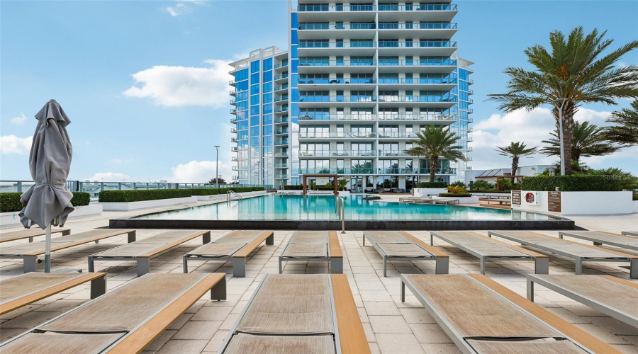 Tampa, Florida 33611, 4 Bedroom Bedrooms, ,3 Bathroombathrooms,Residential,For Sale,Marina,0,Mfrtb8518221