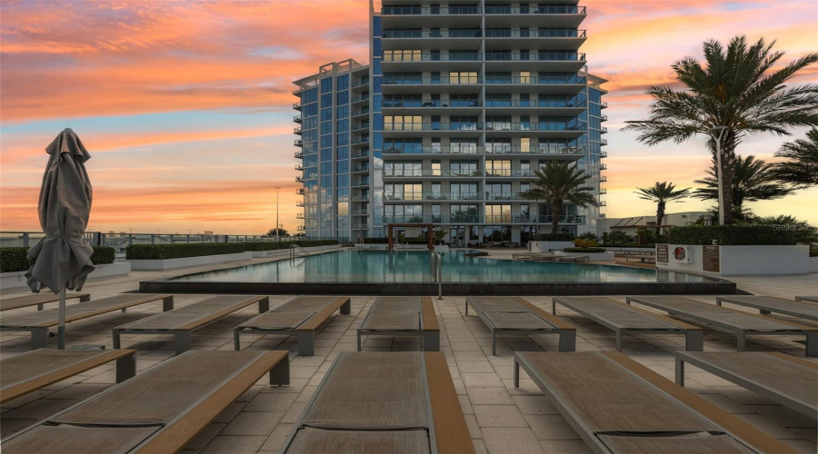 Tampa, Florida 33611, 4 Bedroom Bedrooms, ,3 Bathroombathrooms,Residential,For Sale,Marina,0,Mfrtb8518221