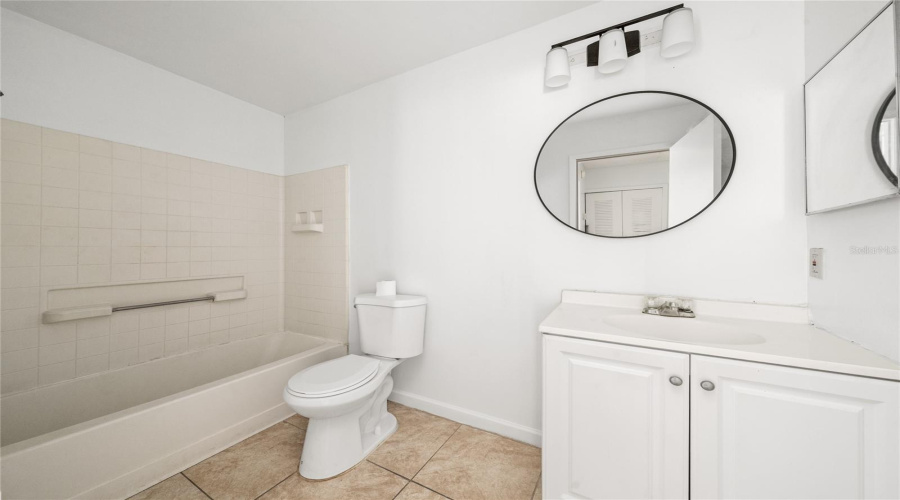 Kissimmee, Florida 34741, 2 Bedroom Bedrooms, ,2 Bathroombathrooms,Residential,For Sale,Bay Club,0,Mfrs5146820