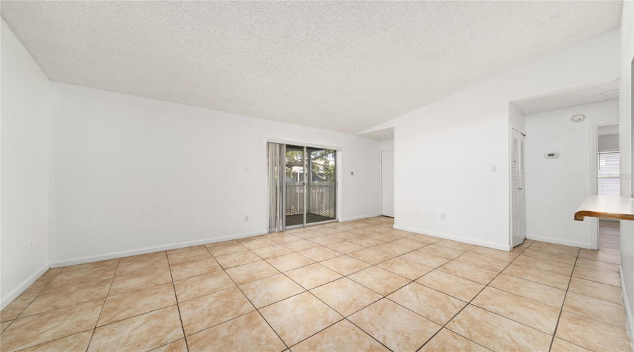 Kissimmee, Florida 34741, 2 Bedroom Bedrooms, ,2 Bathroombathrooms,Residential,For Sale,Bay Club,0,Mfrs5146820
