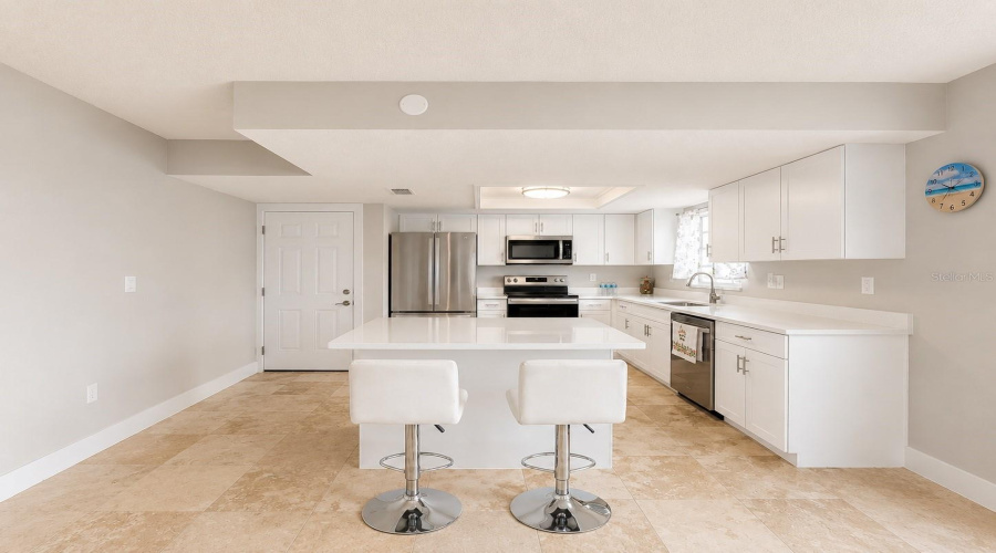 Tampa, Florida 33615, 2 Bedroom Bedrooms, ,1 Bathroombathrooms,Residential,For Sale,Bay Pointe,0,Mfrw7885446