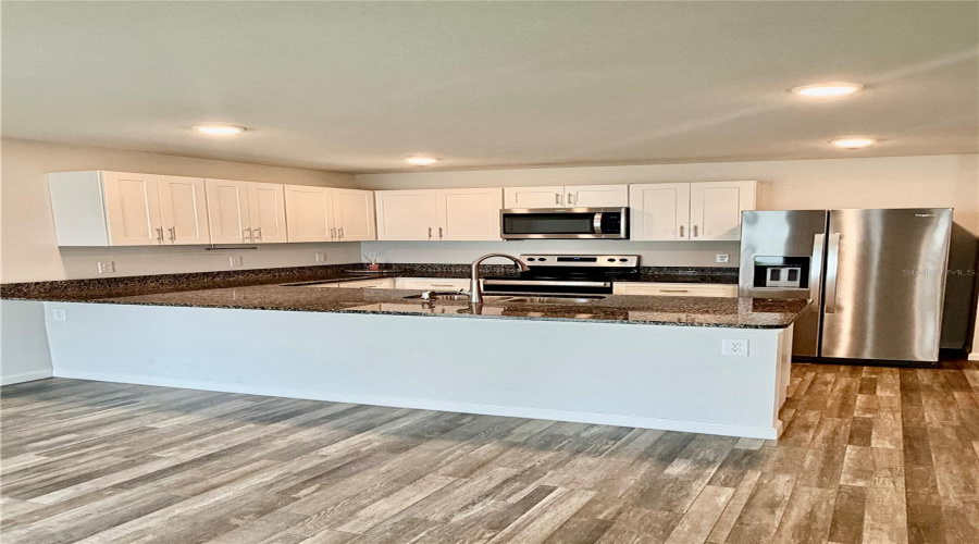 High Springs, Florida 32643, 4 Bedroom Bedrooms, ,2 Bathroombathrooms,Residential,For Sale,249Th,0,Mfrgc541809